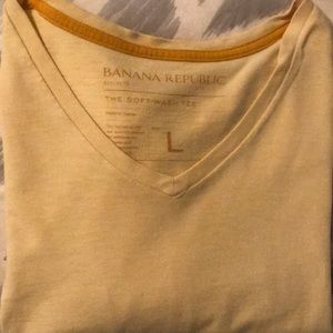 Banana Republic soft-wash tee